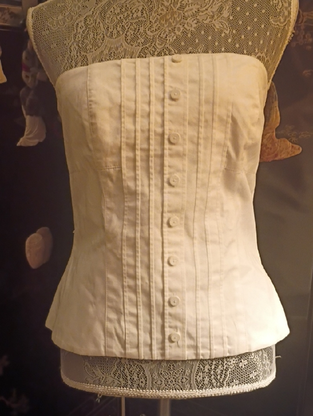White House Black Market White Button Front Strapless Top Bustier Size 6 Zipper